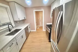 623 Fitzgerald St, Philadelphia, PA 19148 - Photo 10