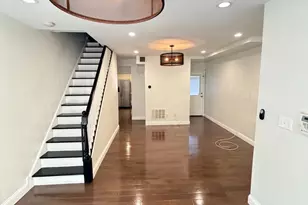 709 S Warnock St, Philadelphia, PA 19147 - Photo 4