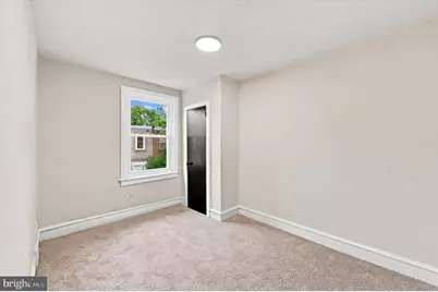 2605 S Robinson Street, Philadelphia, PA 19142 - Photo 12