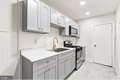 2605 S Robinson Street, Philadelphia, PA 19142 - Photo 8