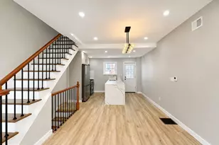 2251 S Hicks St, Philadelphia, PA 19145 - Photo 4
