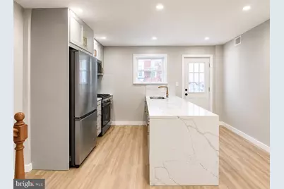 2251 S Hicks Street, Philadelphia, PA 19145 - Photo 4