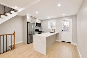 2251 S Hicks St, Philadelphia, PA 19145 - Photo 2