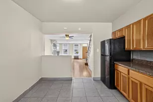 2304 S 6th St, Philadelphia, PA 19148 - Photo 6
