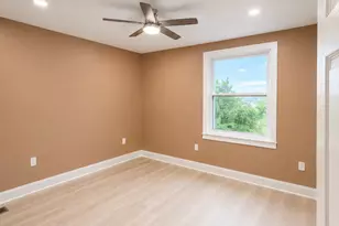 2534 Bonaffon St, Philadelphia, PA 19142 - Photo 24