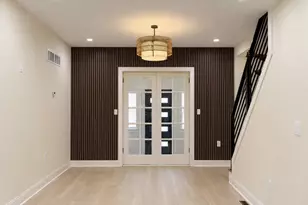 2534 Bonaffon St, Philadelphia, PA 19142 - Photo 6