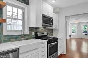 1748 Tulip St, Philadelphia, PA 19125 - Photo 16