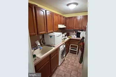 5720 Wissahickon Avenue #E-7, Philadelphia, PA 19144 - Photo 12
