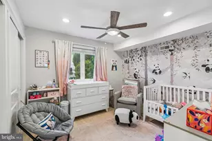 2045 St Albans St, Philadelphia, PA 19146 - Photo 18