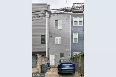 2045 Saint Albans Street, Philadelphia, PA 19146 - Photo 4