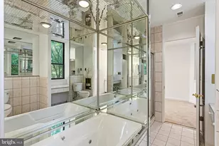 341 S 5th St, Philadelphia, PA 19106 - Photo 24