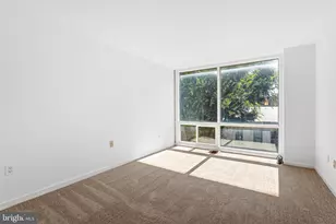341 S 5th St, Philadelphia, PA 19106 - Photo 30
