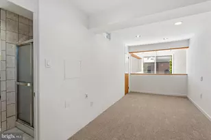 341 S 5th St, Philadelphia, PA 19106 - Photo 26