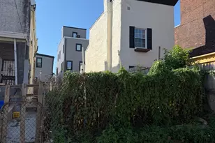 2661 Emerald St, Philadelphia, PA 19125 - Photo 2