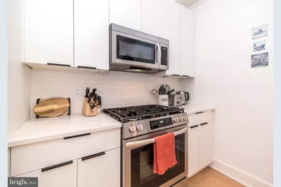 1613 Brown Street #A, Philadelphia, PA 19130 - Photo 12