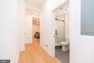 1613 Brown St, Philadelphia, PA 19130 - Photo 24