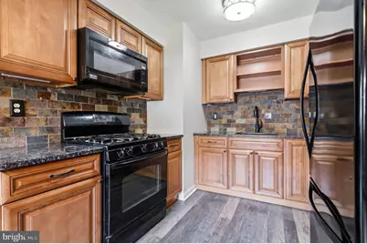 10227 N Canterbury Road, Philadelphia, PA 19114 - Photo 10