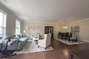 303 Admirals Way, Philadelphia, PA 19146 - Photo 4