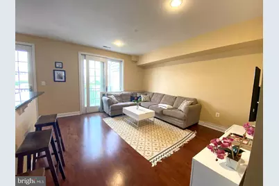 303 Admirals Way, Philadelphia, PA 19146 - Photo 8