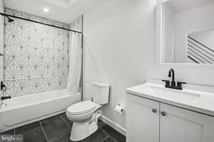 3217 Chatham St, Philadelphia, PA 19134 - Photo 28