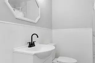 2620 Sperry St, Philadelphia, PA 19152 - Photo 10