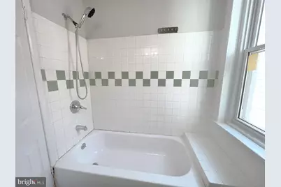 1528 S Hollywood Street, Philadelphia, PA 19146 - Photo 10