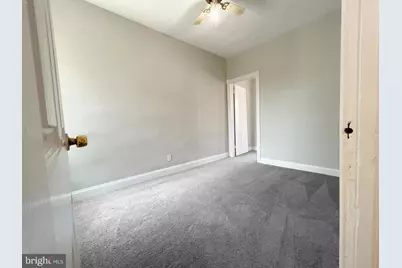 1528 S Hollywood Street, Philadelphia, PA 19146 - Photo 12
