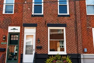 1528 S Hollywood St, Philadelphia, PA 19146 - Photo 2