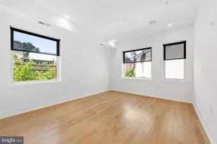 2300 E Dakota St, Philadelphia, PA 19125 - Photo 14
