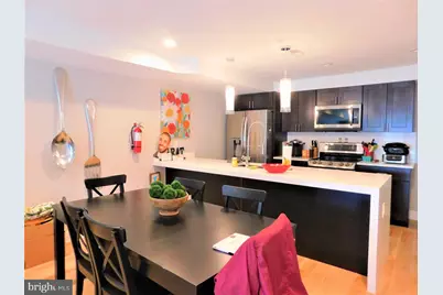 922 N 17th Street #F, Philadelphia, PA 19130 - Photo 6
