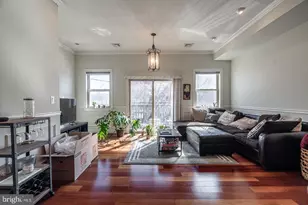 329 W Girard Ave, Philadelphia, PA 19123 - Photo 6