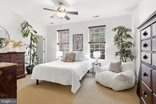 606 Admirals Way, Philadelphia, PA 19146 - Photo 10