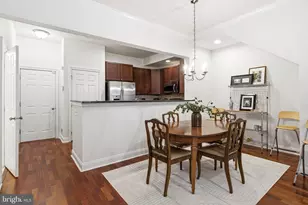 606 Admirals Way, Philadelphia, PA 19146 - Photo 4