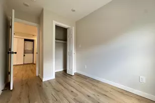 255 S 44th St, Philadelphia, PA 19104 - Photo 4