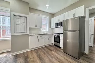 255 S 44th St, Philadelphia, PA 19104 - Photo 2