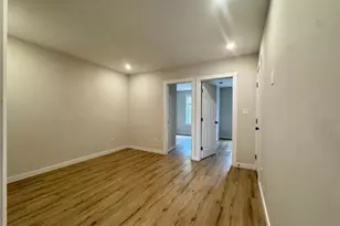 255 S 44th St, Philadelphia, PA 19104 - Photo 2