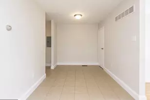 8828 Cottage St, Philadelphia, PA 19136 - Photo 6