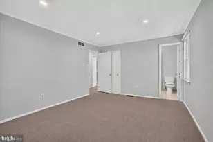 9208 Ambassador Pl, Philadelphia, PA 19115 - Photo 18