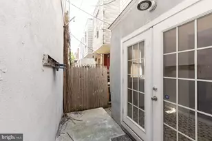 508 Fernon St, Philadelphia, PA 19148 - Photo 14