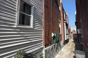 4725 Rosehill St, Philadelphia, PA 19120 - Photo 32