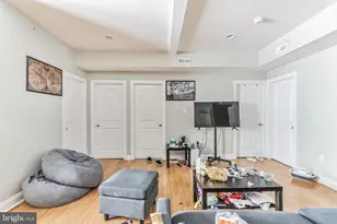 333 N 40th St, Philadelphia, PA 19104 - Photo 24