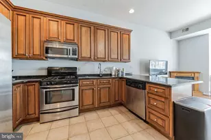 128 South St, Philadelphia, PA 19147 - Photo 6