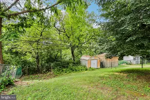 2643 Sperry St, Philadelphia, PA 19152 - Photo 38