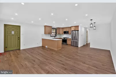 601 Colebrook Road, Philadelphia, PA 19115 - Photo 2