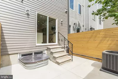1335 S Bouvier Street, Philadelphia, PA 19146 - Photo 10
