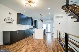 3038 Salmon St, Philadelphia, PA 19134 - Photo 8