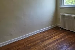 1037 Fanshawe St, Philadelphia, PA 19111 - Photo 22