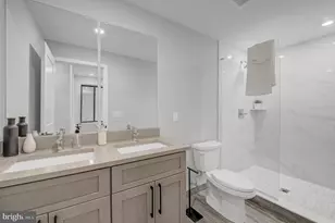 1205 S 15th St, Philadelphia, PA 19146 - Photo 4
