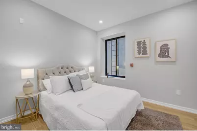 1205 S 15th Street #1D, Philadelphia, PA 19146 - Photo 2