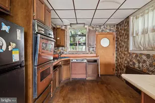 2251 S Bucknell St, Philadelphia, PA 19145 - Photo 10